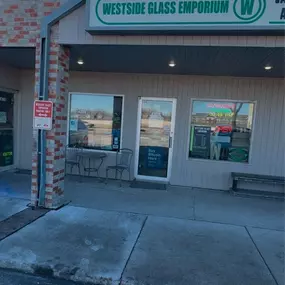 Bild von CoinFlip Bitcoin ATM - Bart's Mart (Charlotte)