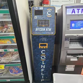 Bild von CoinFlip Bitcoin ATM - 707 Liquors (Normal)