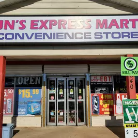 Bild von CoinFlip Bitcoin ATM - JN's Express Mart - Greenville (Greenville)