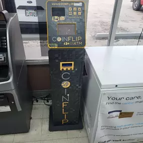 Bild von CoinFlip Bitcoin ATM - Loren Food Mart (Palm Beach Gardens)