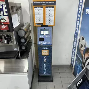 Bild von CoinFlip Bitcoin ATM - Mom's Grocery (Austin)