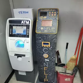 Bild von CoinFlip Bitcoin ATM - Chevron (Tucker)