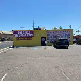 Bild von CoinFlip Bitcoin ATM - Top Shelf Smoke and Vape (Glendale)