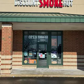 Bild von CoinFlip Bitcoin ATM - Discount Smoke Hub (South Elgin)