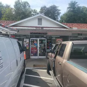 Bild von CoinFlip Bitcoin ATM - Adams Market (Winston-Salem)