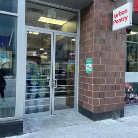 Bild von CoinFlip Bitcoin ATM - Urban Pantry (Chicago)