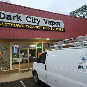 Bild von CoinFlip Bitcoin ATM - Dark City Vapor Main Store (Black Mountain)