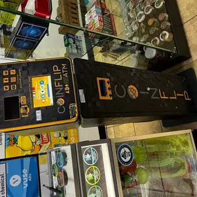 Bild von CoinFlip Bitcoin ATM - VaporWize (Cordova)