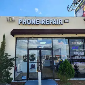 Bild von CoinFlip Bitcoin ATM - Phone Repair Alafaya (Orlando)