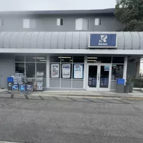 Bild von CoinFlip Bitcoin ATM - Rocket #5636 (Hawthorne)