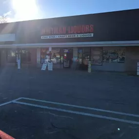 Bild von CoinFlip Bitcoin ATM - Whitman Liquors (Whitman)
