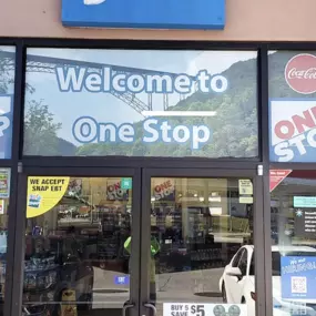 Bild von CoinFlip Bitcoin ATM - One Stop (Cross Lanes)