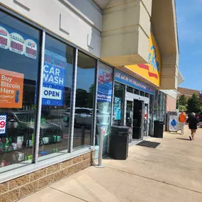 Bild von CoinFlip Bitcoin ATM - Auto Spa Etc of Ellisville (Ellisville)