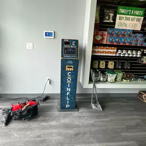 Bild von CoinFlip Bitcoin ATM - Verde Smoke & Vape Shop (Richmond)