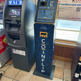 Bild von CoinFlip Bitcoin ATM - Han-Dee Hugo's (Kitty Hawk)