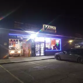 Bild von CoinFlip Bitcoin ATM - Valley Mart (Akron)