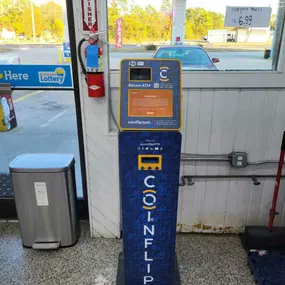 Bild von CoinFlip Bitcoin ATM - Kwik Stop Market (Wilmington)