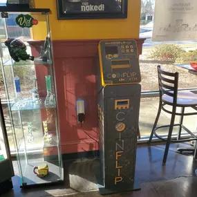 Bild von CoinFlip Bitcoin ATM - Vape House (Huntersville)