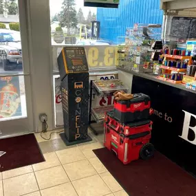 Bild von CoinFlip Bitcoin ATM - Best Food Stop (Coeur d'Alene)