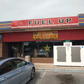 Bild von CoinFlip Bitcoin ATM - Fuel Up (Chambersburg)