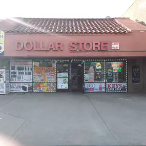 Bild von CoinFlip Bitcoin ATM - Dollar Store (Rialto)