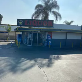 Bild von CoinFlip Bitcoin ATM - Town & Country Liquor (Fullerton)