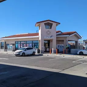 Bild von CoinFlip Bitcoin ATM - Rocket #5737 (Victorville)