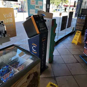 Bild von CoinFlip Bitcoin ATM - Rocket #167 (North Hills)