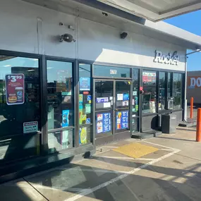 Bild von CoinFlip Bitcoin ATM - Rocket #5437 (Sacramento)