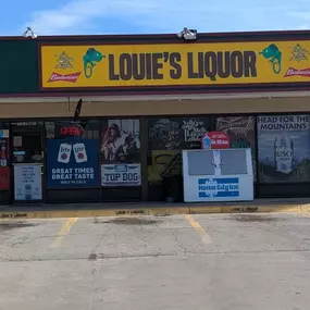Bild von CoinFlip Bitcoin ATM - Louie's Discount Liquor (Wichita)