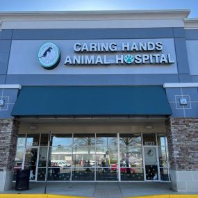 Welcome to Caring Hands Animal Hospital - Bristow