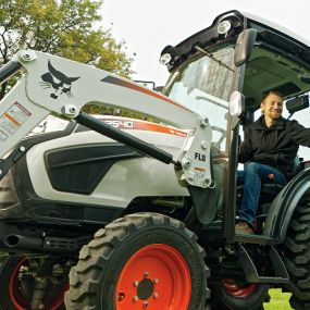 Bobcat CT2540 Compact Tractor With Front-End Loader