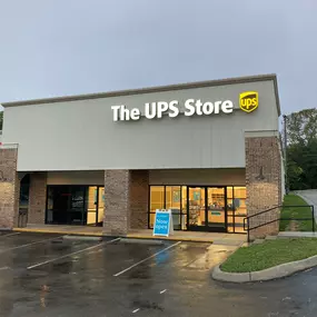 Now Open The UPS Store Cookeville TN