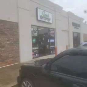 Bild von CoinFlip Bitcoin ATM - Sam's Smoke Shop (Springhill)