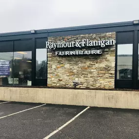 Bild von Raymour & Flanigan Furniture and Mattress Store