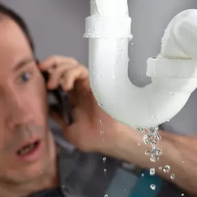 Plumbing leak? Don’t sweat it. Call Hanson's Plumbing & Heating at 800-553-9276 for emergency service.