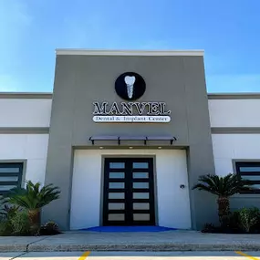 Manvel Dental & Implant Center