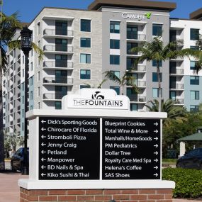 The Fountains Plaza nearby Camden Atlantic apartments in Plantation, Florida.