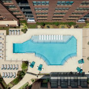 Camden NoDa apartments in Charlotte expansive swim deck
