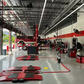 Tire Discounters on 910 Vintage Alcoa Way in Alcoa