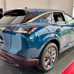 Ryan Nissan Showroom