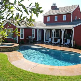 Bild von Premier Pools & Spas | College Station