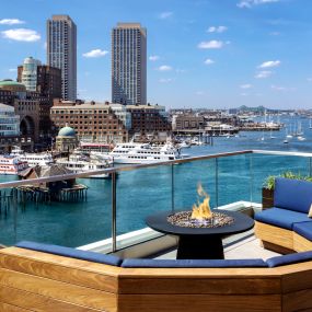 The panoramic views of the city skyline and Boston Harbor are unmatched in Boston’s Innovation District and on par with the best rooftop venues in Boston.
