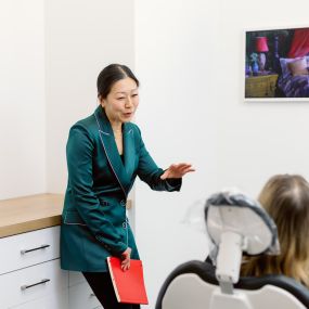 Dr. Josephine Pallotto speaking with a MADE Smile Architect patient