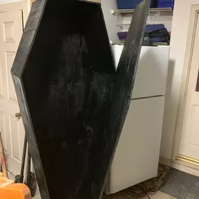 Count Junkula truck coffin prop