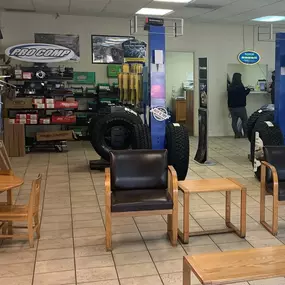 Tire Discounters on 2001 Hog Mountain Road in Watkinsville