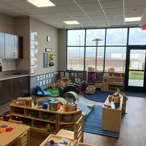 A toddler classroom at New Horizon Academy Urbandale