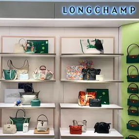 Bild von Longchamp at Nordstrom Oakbrook