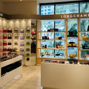 Bild von Longchamp at Nordstrom Ala Moana