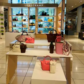 Bild von Longchamp at Nordstrom Ala Moana